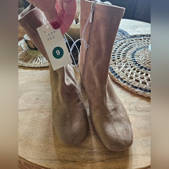 NWT A New Day boots- 9 - Picture 3 of 6